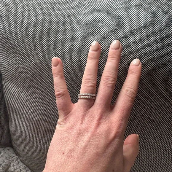 Diamond Wedding Bands - Picture 2 of 5